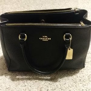 EUC COACH black leather purse